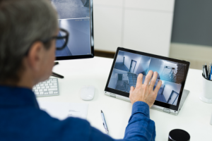 Alarmsysteem met doormelding